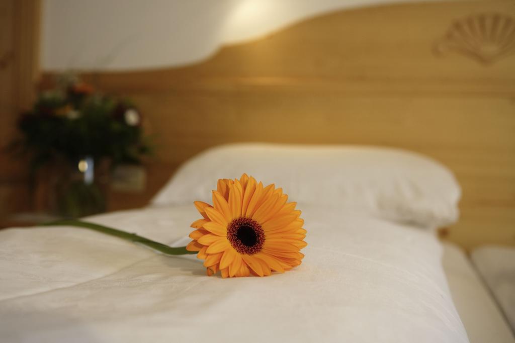 Dreibettzimmer mit Balkon